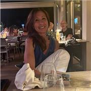 Giornalista e insegnante, offre lezioni di italiano per stranieri